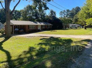 6003 Woodcrest Dr, Raleigh, NC 27603