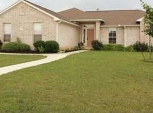 201 Bosque Dr, Hutto, TX 78634