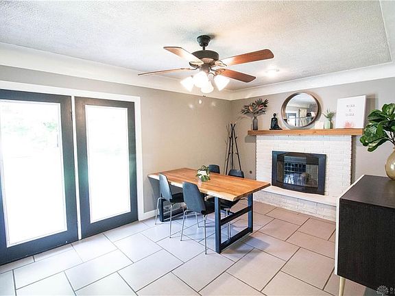 5th image of 4194 Wood Acre Dr