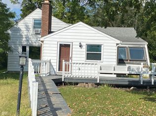 18378 Southeastern Pkwy, Fortville, IN 46040