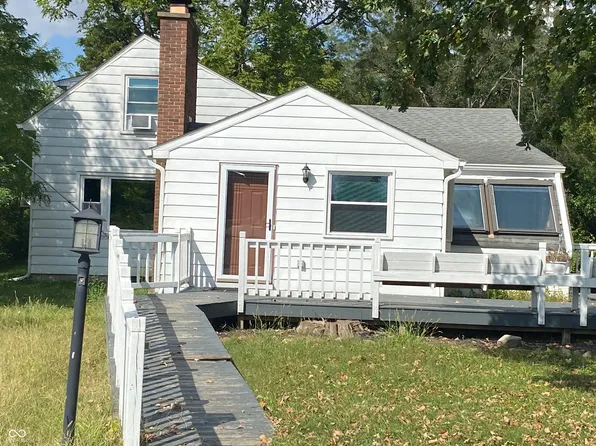 18378 Southeastern Pkwy, Fortville, IN 46040