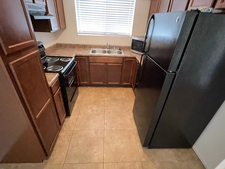 926 & 934 W 8th Pl — Photo 19
