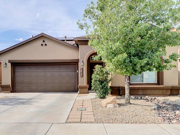 3rd image of 3617 Sierra Del Sol Ave