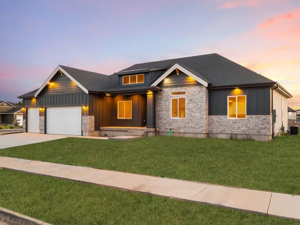 2675 S Eagle Dr #15, Spanish Fork, UT 84660