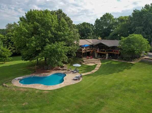 1378 N Hidden Hills Road, Nixa, MO 65714