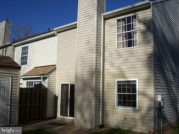 4th image of 11250 Girven Ct