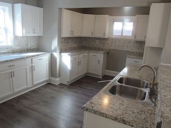 You probably have never seen a bigger kitchen with all new cabinets and stainless dishwasher!
