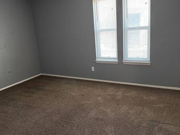 10609 Cuatro Vistas Dr #D — Photo 6