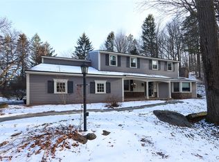 104 Holly Cir, Fayetteville, NY 13066