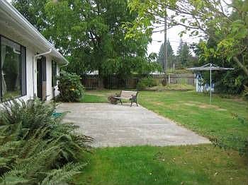 2nd image of 6025 83rd Pl NE