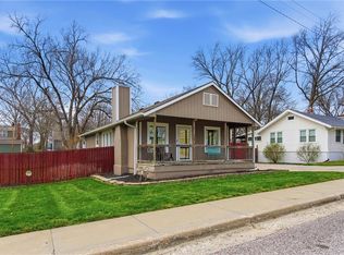 5118 El Monte St, Roeland Park, KS 66205
