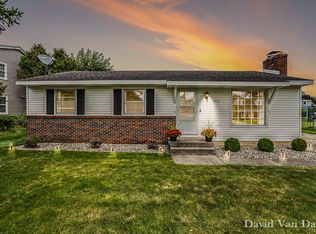 2918 Boone Ave SW, Wyoming, MI 49519