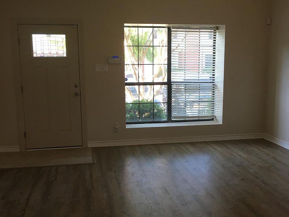1st image of 204 Samuel Blvd APT 6