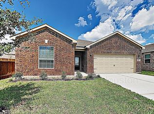 7611 Square Garden Ln, Conroe, TX 77304