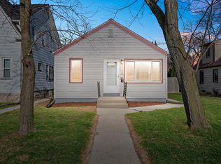 3168 South California STREET, Milwaukee, WI 53207