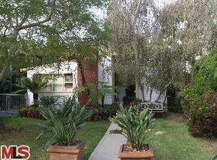 631 Haverford Ave, Pacific Palisades, CA 90272