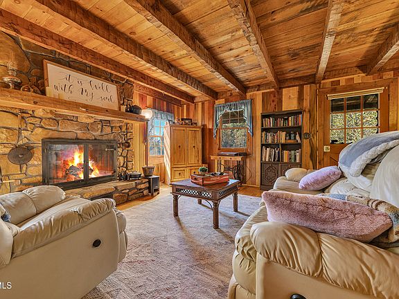 17th image of this home