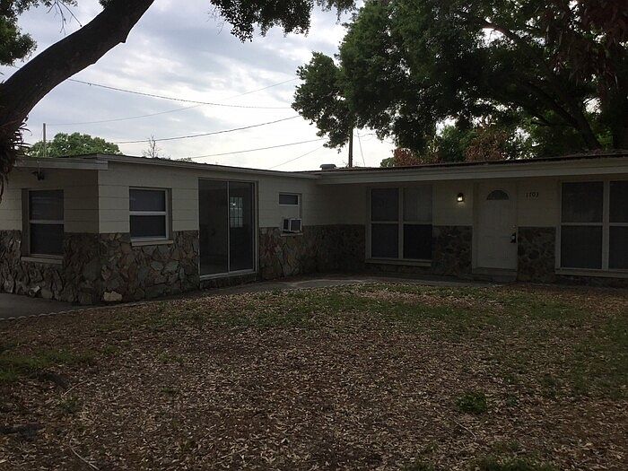 1st image of 1703 Carnegie Cir