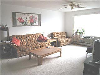 3rd image of 1375 Rebecca Dr APT 414