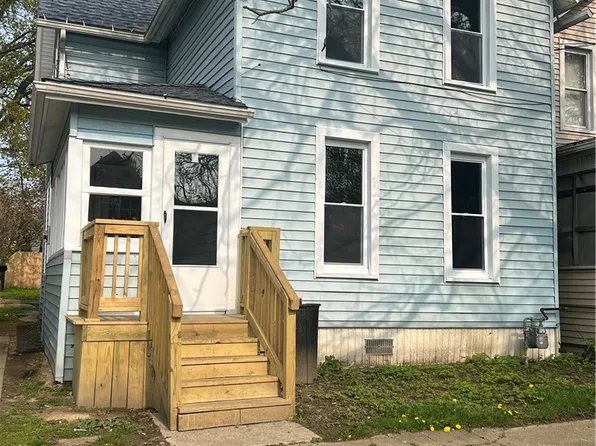 112 S Zebra St, Dunkirk, NY 14048