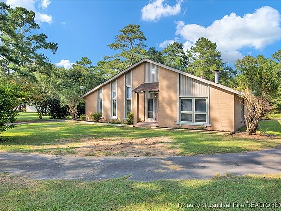 3rd image of 397 Wedgewood Dr