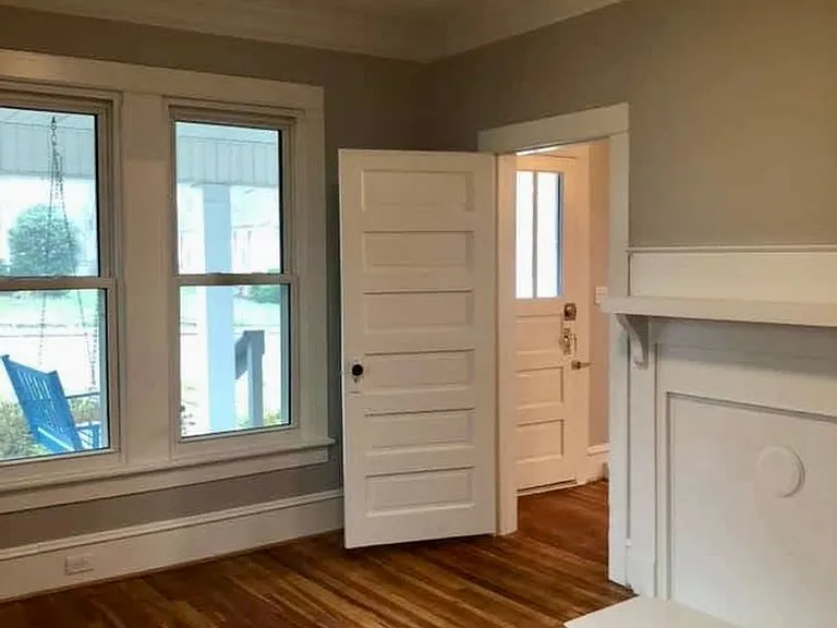 113 York Ave — Photo 4