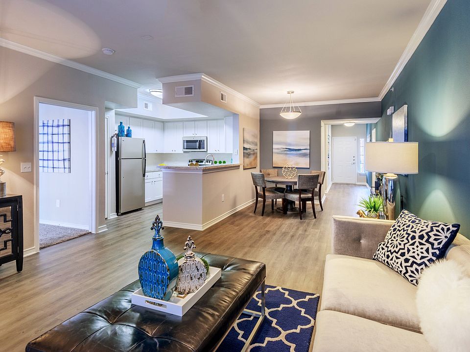 The Delano at North Richland Hills Apartments 6250 Rosewood Dr North