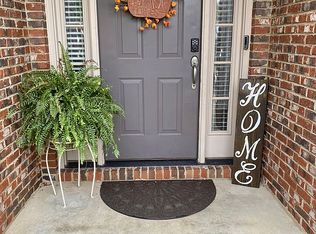 56 William Cir, Elmore, AL 36025