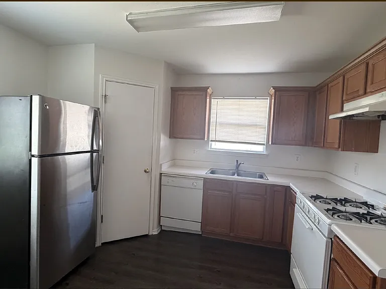 8411 Crinum Lily Dr — Photo 7