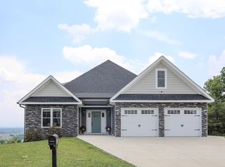 134 Chamberlain Dr, Staunton, VA 24401