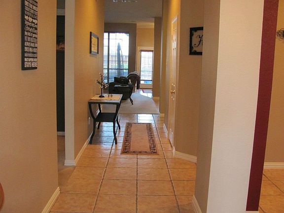 3rd image of 5509 Pinecrest Ct