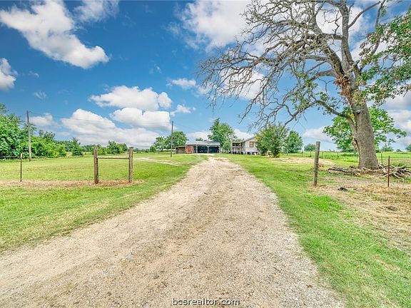 2nd image of 8557 County Road 313