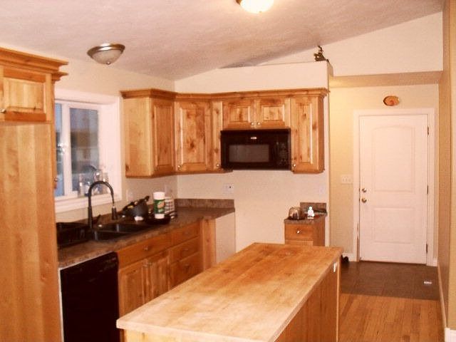 2nd image of 1210 N Preston Dr