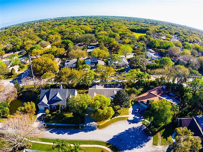 1st image of 780 Samantha Dr