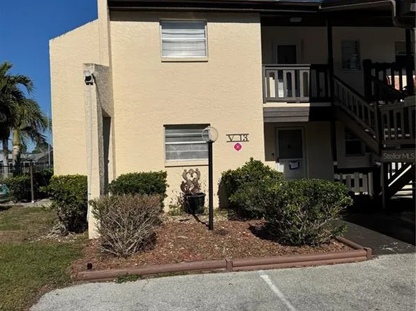 4515 Marine Pkwy Unit 101, New Port Richey, FL 34652