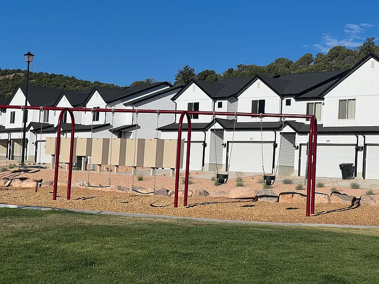 501 S May Dr #501 — Photo 11
