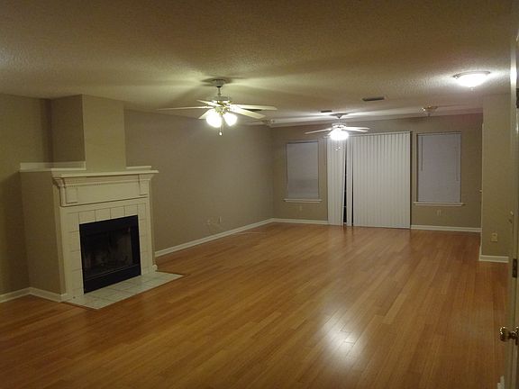Bamboo Floors in Living and Dining Room