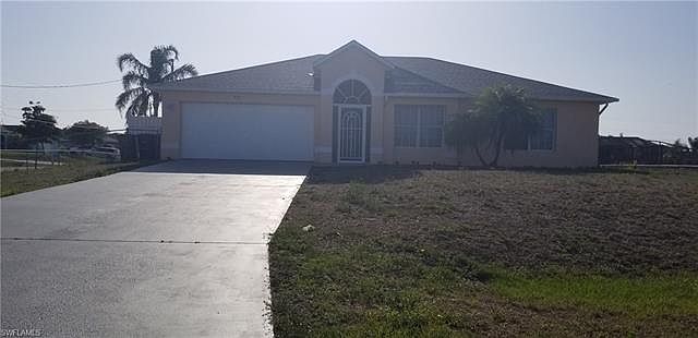 2nd image of 822 Chaplin Ave