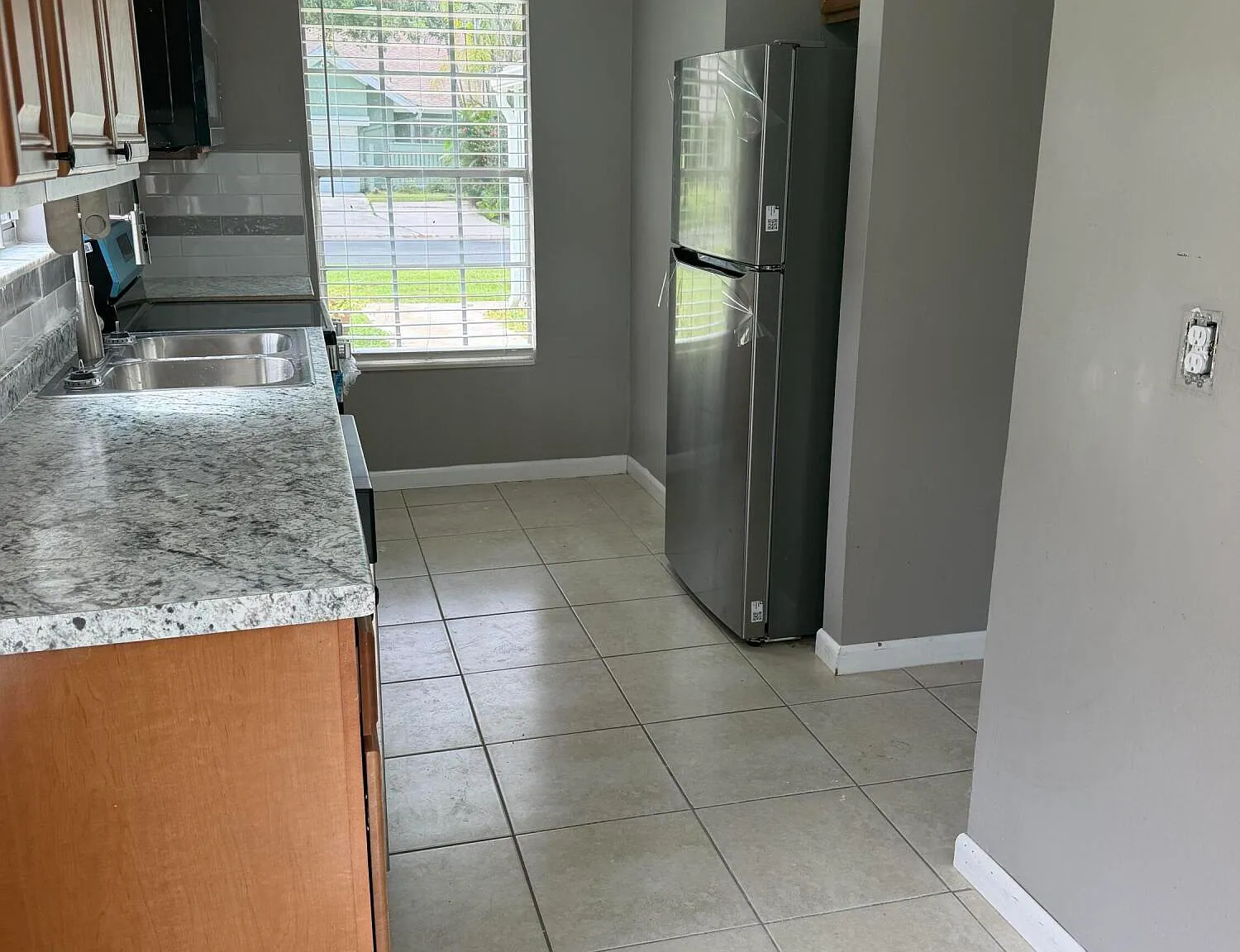 2 bed, 2.0 bath, 921 sqft, $1,825 — Photo 4