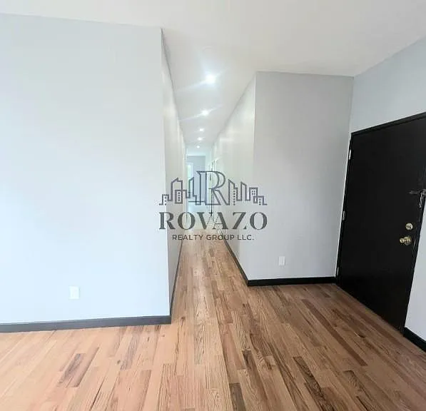 167 Shephard Ave #1L — Photo 10