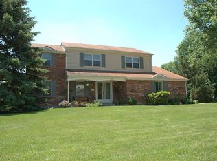 7857 Asbury Hills Dr, Cincinnati, OH 45255