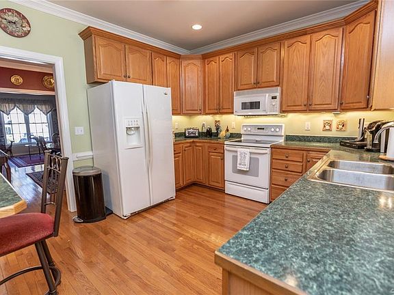 5th image of 10715 Toston Ln