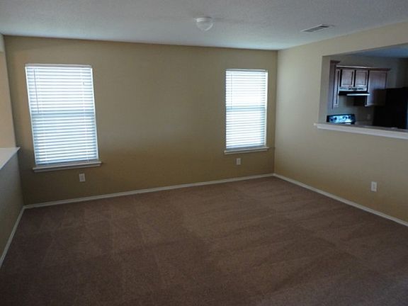 4th image of 1413 Ashview Cir