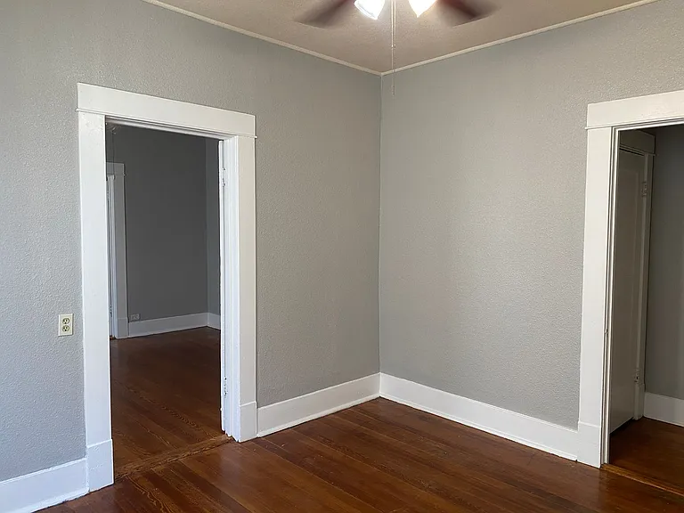 531 Cedar St — Photo 5