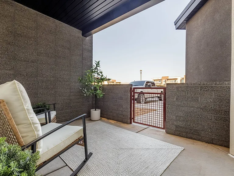 The Vue At Desert Color — Photo 69