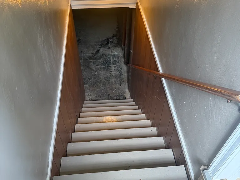 593 Cline Ave — Photo 15