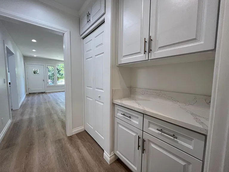 Exiting bedroom 2, to check out this beautiful quartz stone.
