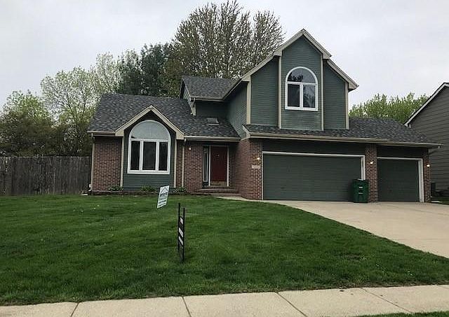 1st image of 1000 57th St