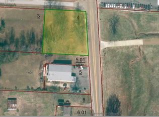 828 N Lindell St, Martin, TN 38237