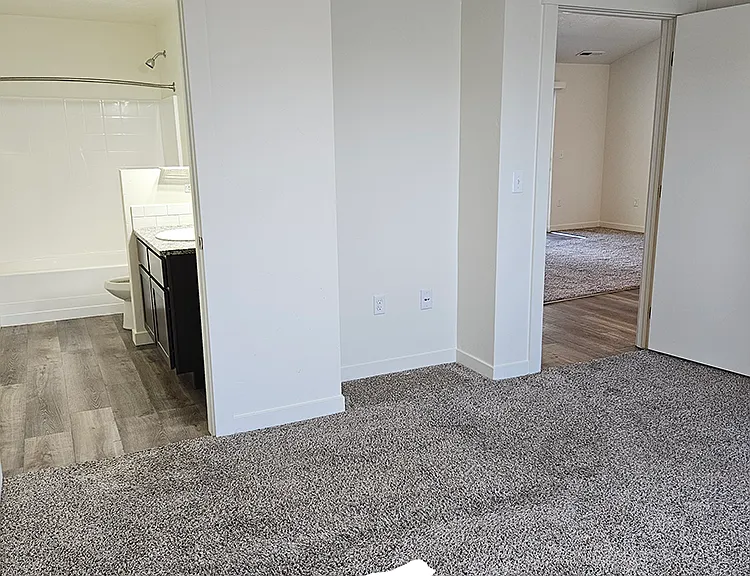 Canyon Crossing Apartments — Photo 12
